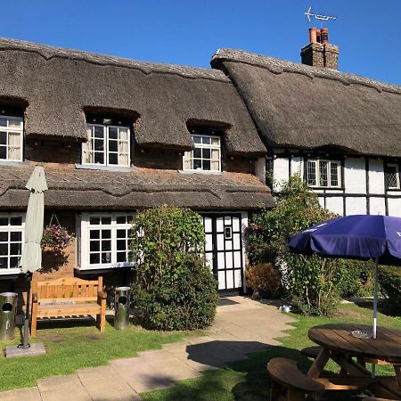 Old Hunters Lodge Whipsnade Limited Εξωτερικό φωτογραφία