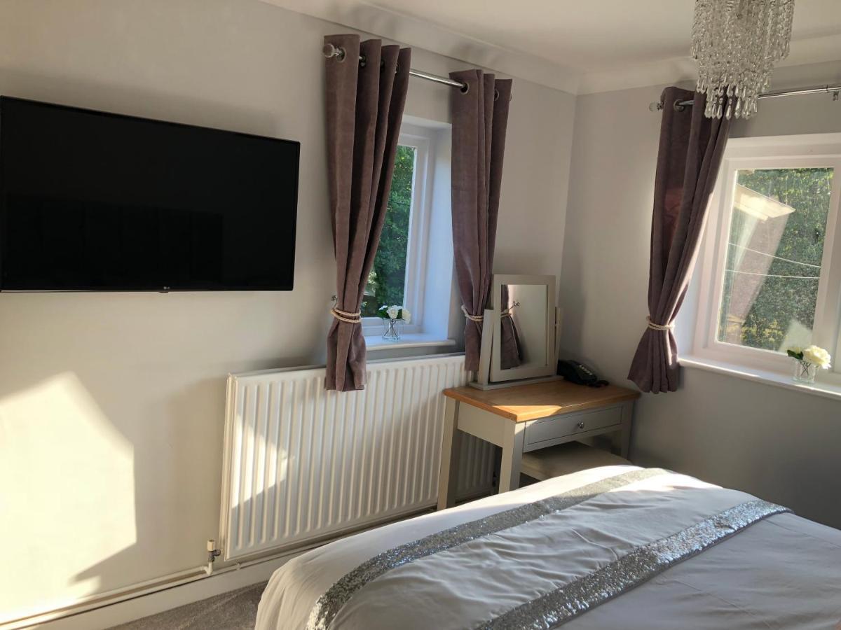 Old Hunters Lodge Whipsnade Limited Εξωτερικό φωτογραφία
